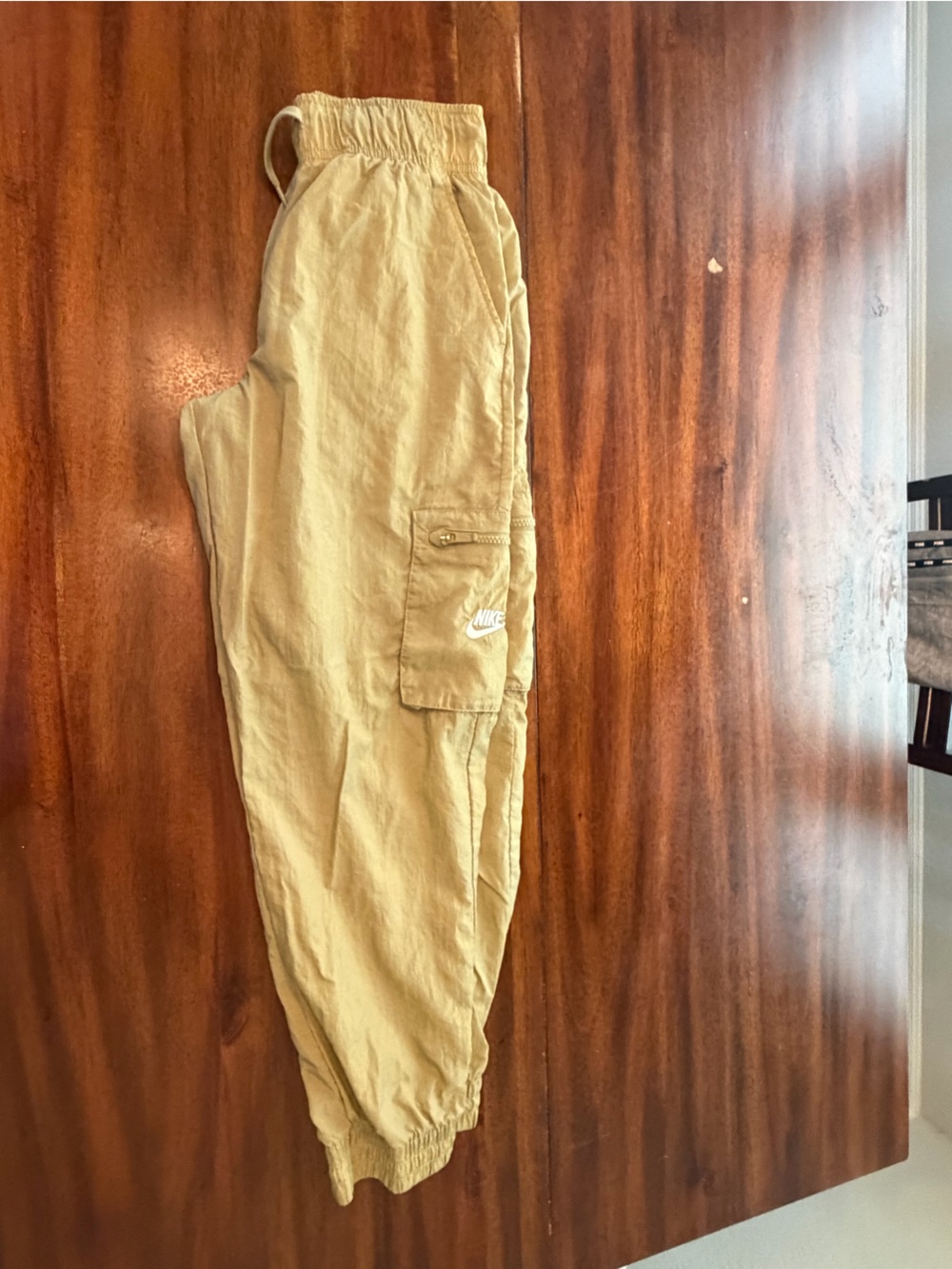 Nike Beige Cargo Jogger Pants with Pocket